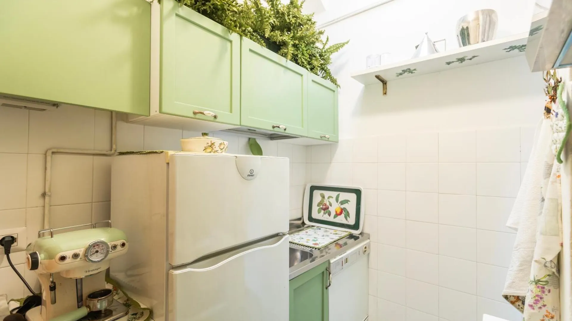 La Milano Design '50S With Botanical Terrace 아파트