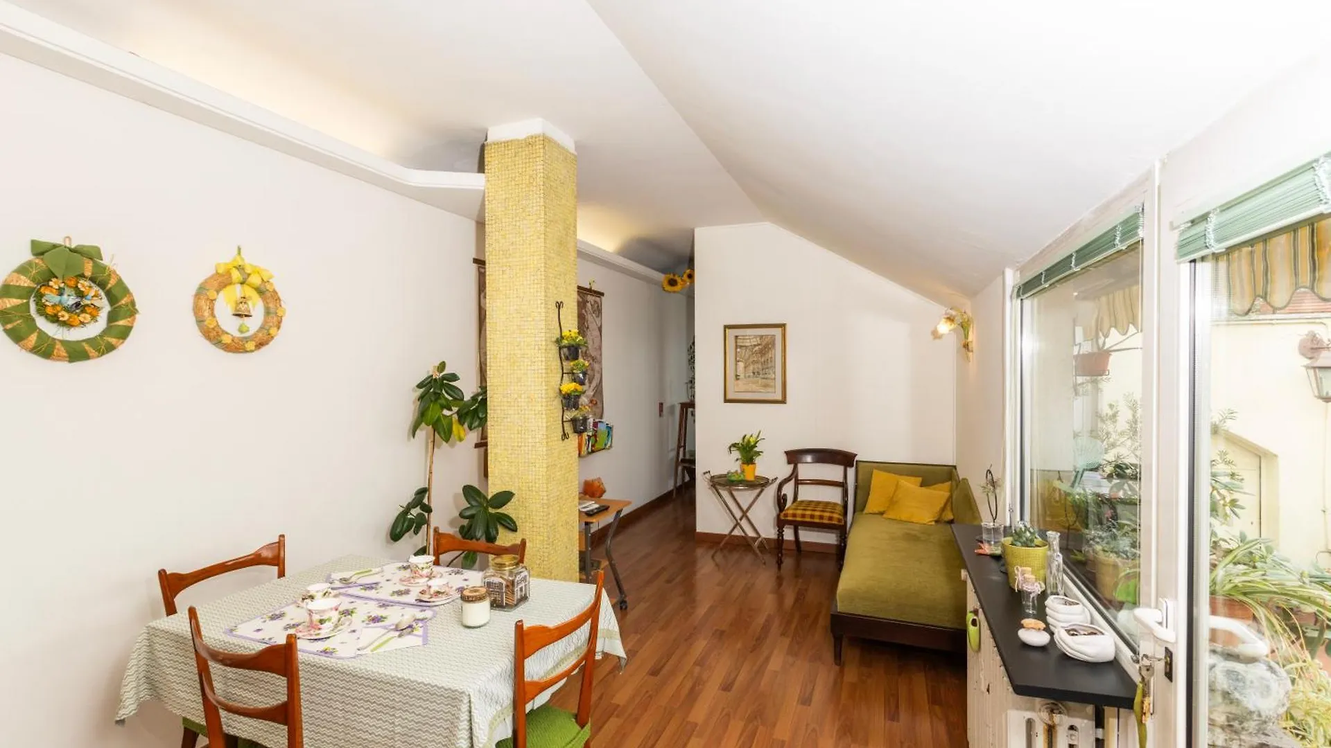 La Milano Design '50S With Botanical Terrace Lägenhet